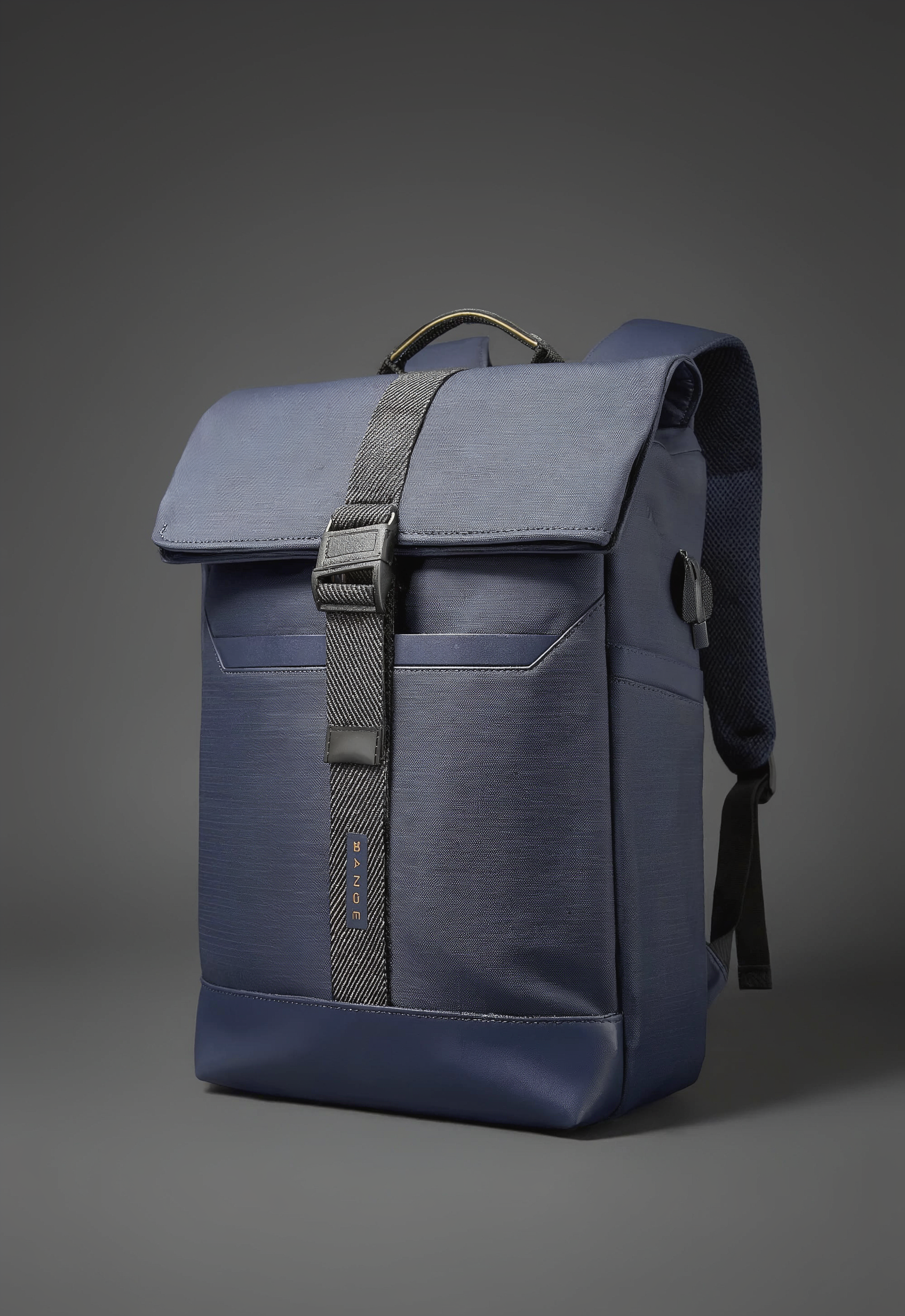 Halo - Lightweight Waterproof Backpack