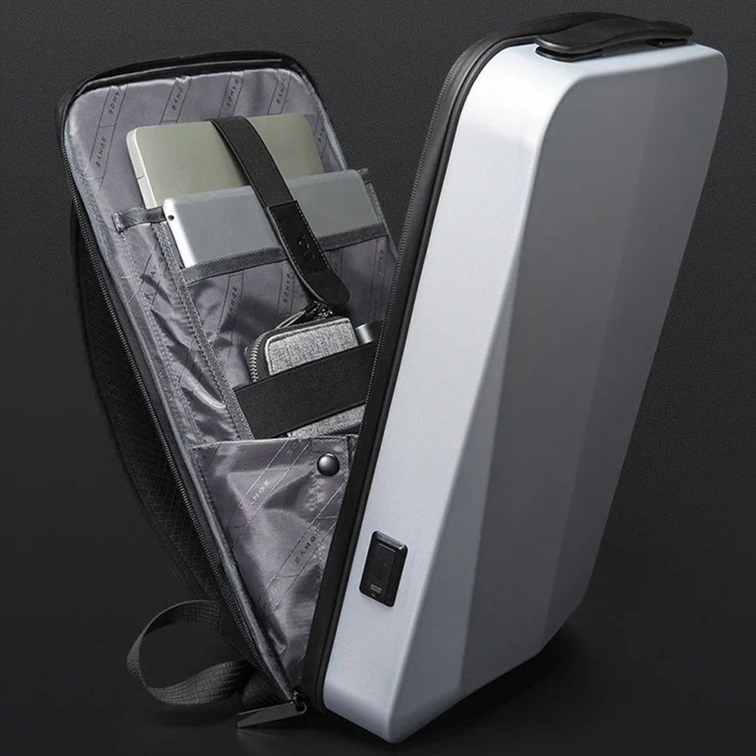 Tera Tech Armor – Wasserdichter Hartschalen-Computerrucksack