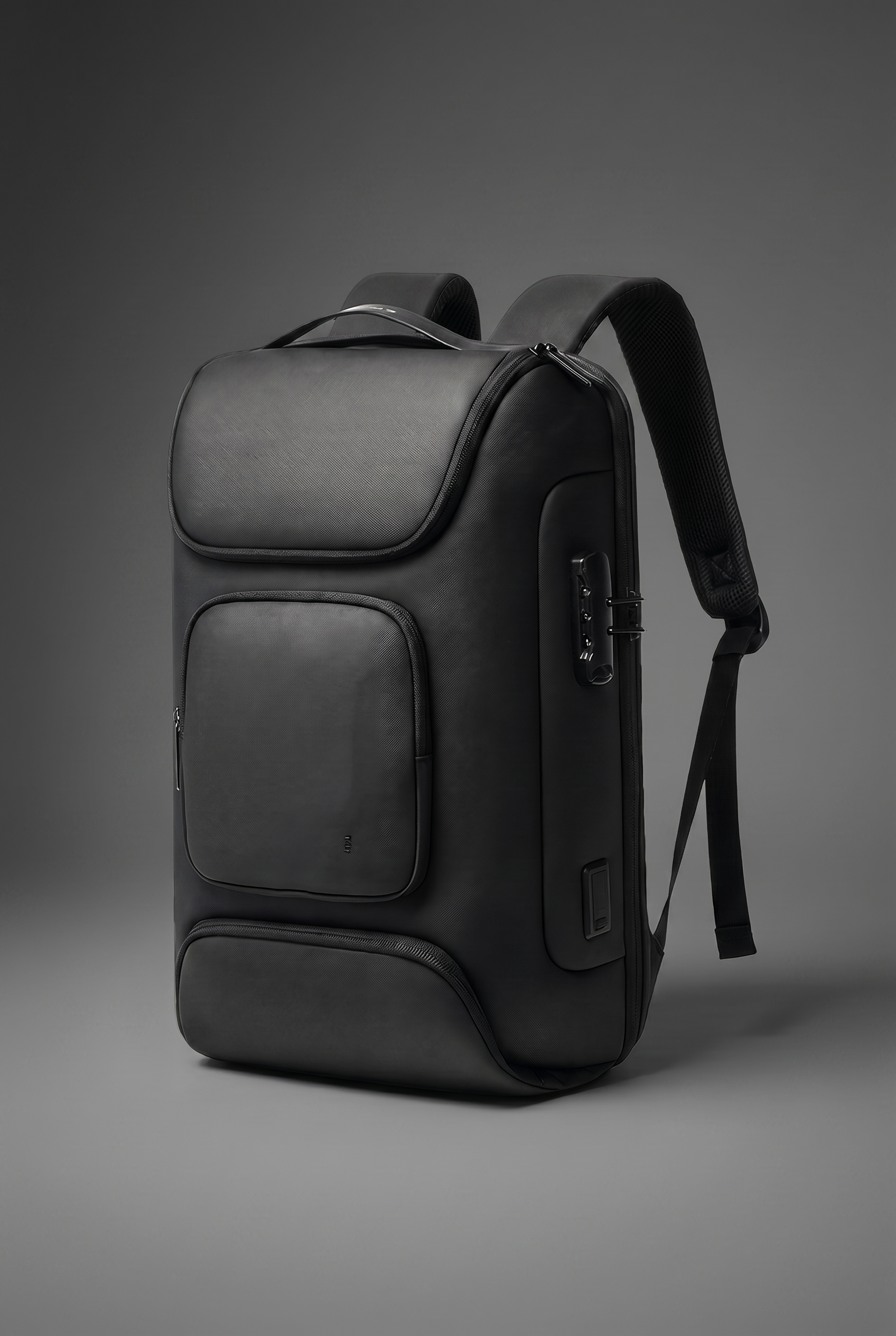 Eon - Large Capacity Business Backpack
