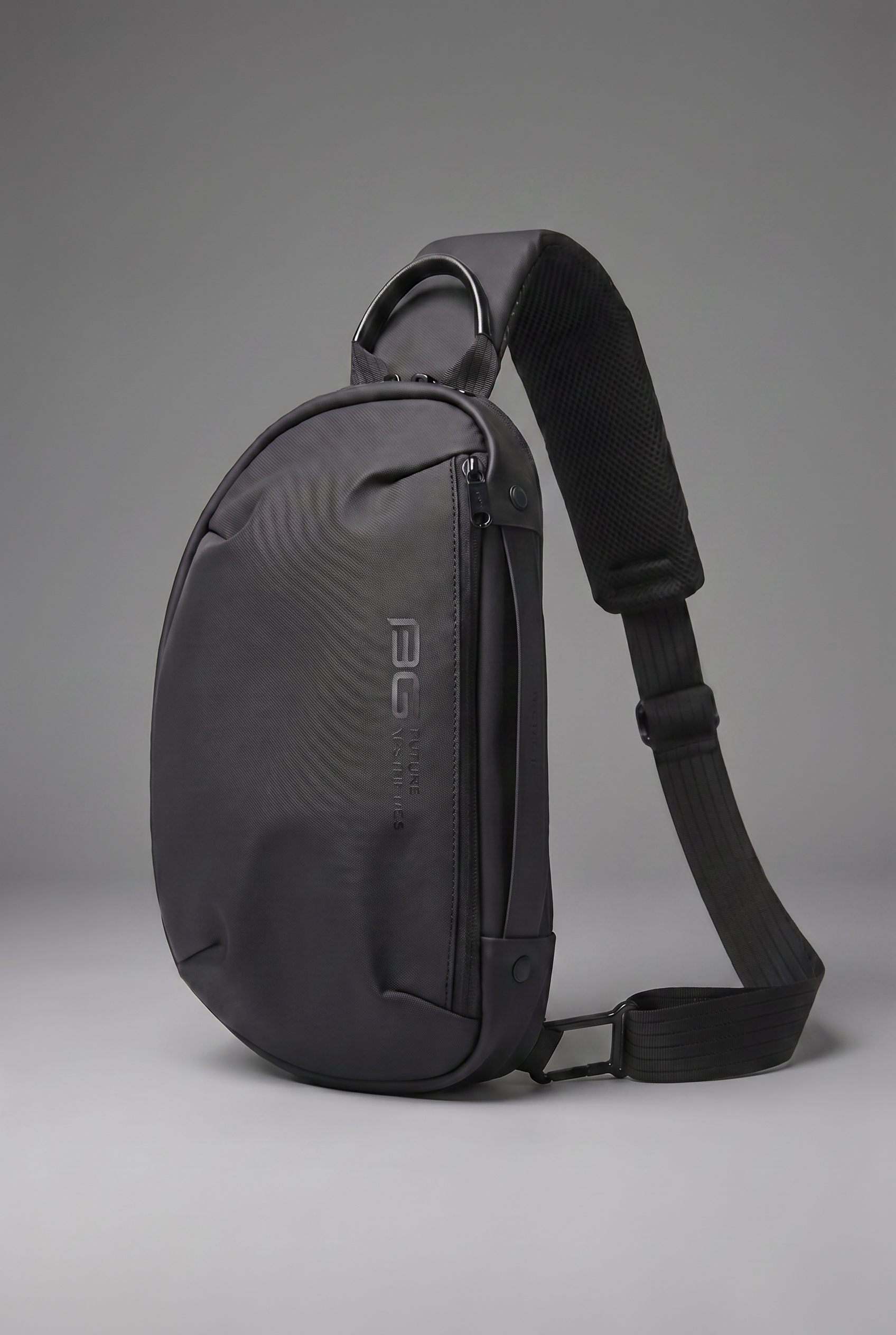 Onyx – Wasserdichte Schulter-/Brusttasche