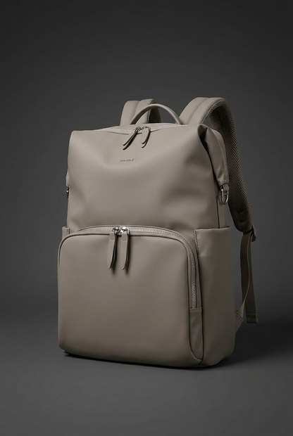 Oum - Lightweight Womens EDC Backpack
