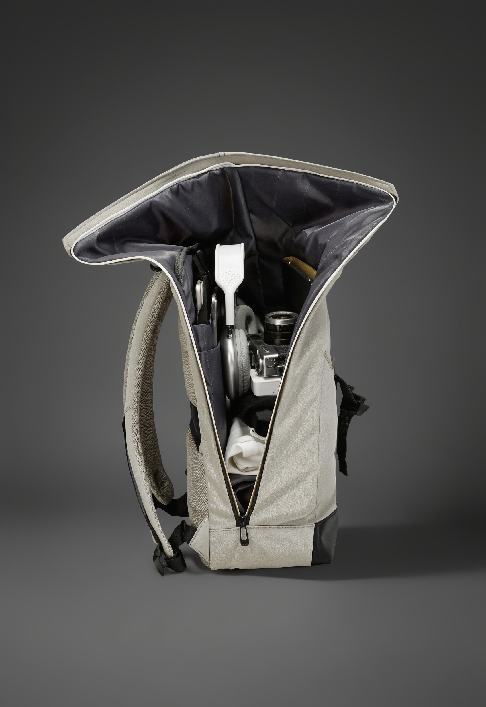 Halo - Lightweight Waterproof Backpack
