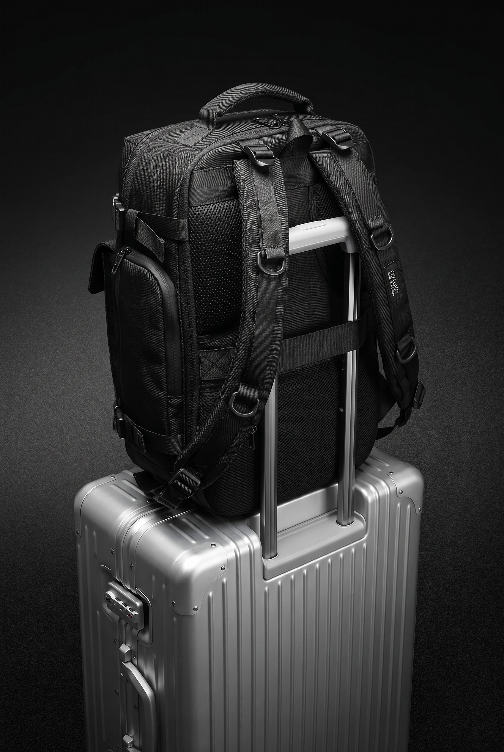 The Specialist - Tactical Travel Ozuko  Backpack