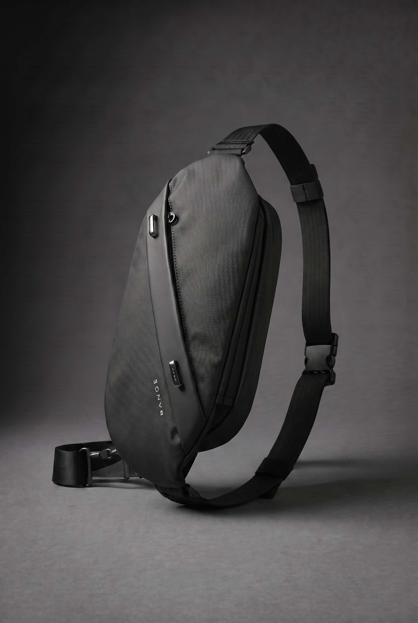 Surge – Business-Brusttasche