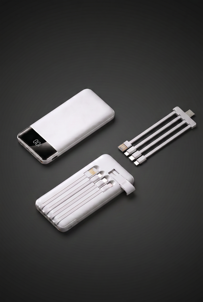 Dünne Powerbank mit mehreren Adaptern und hoher Kapazität 