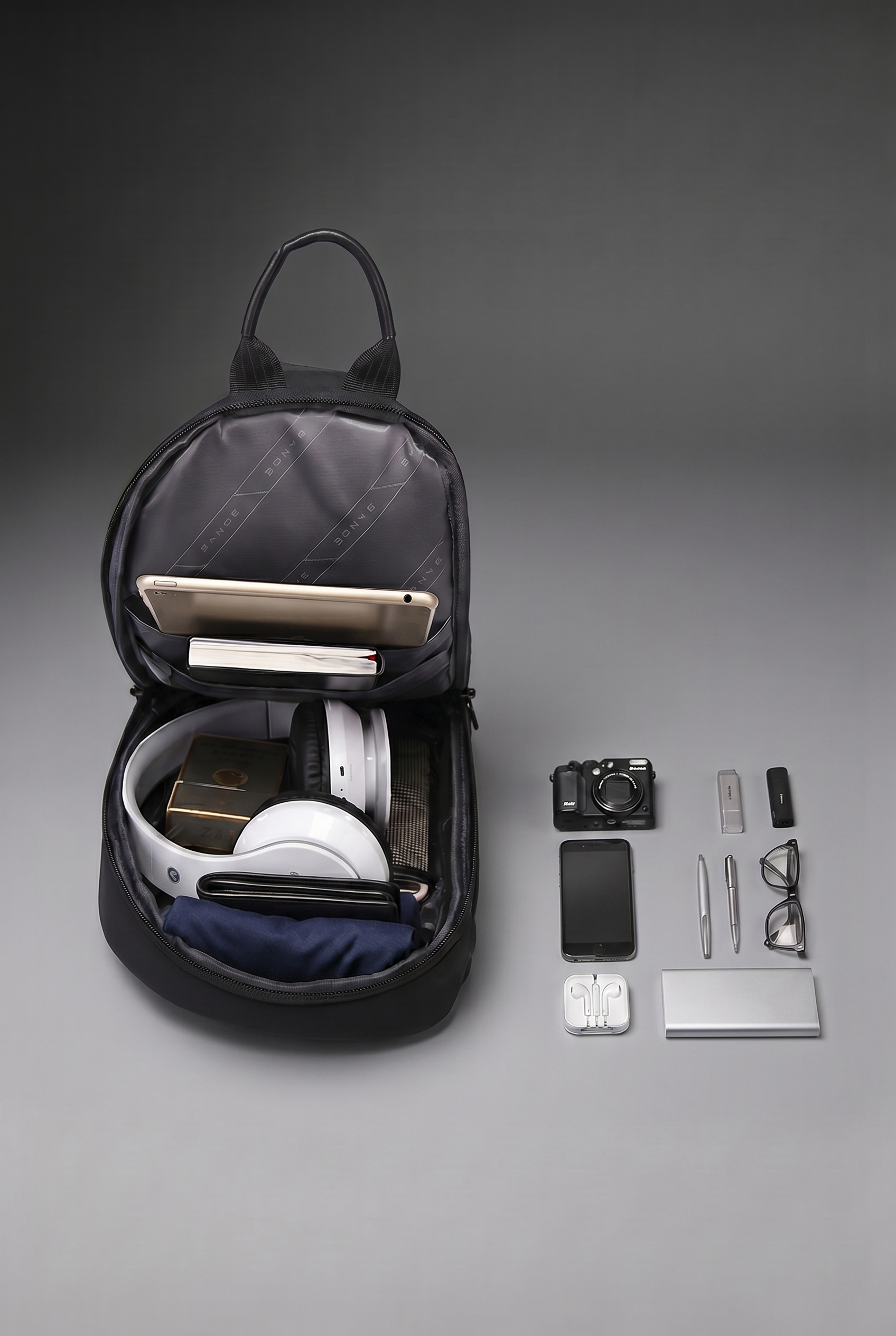 Onyx – Wasserdichte Schulter-/Brusttasche