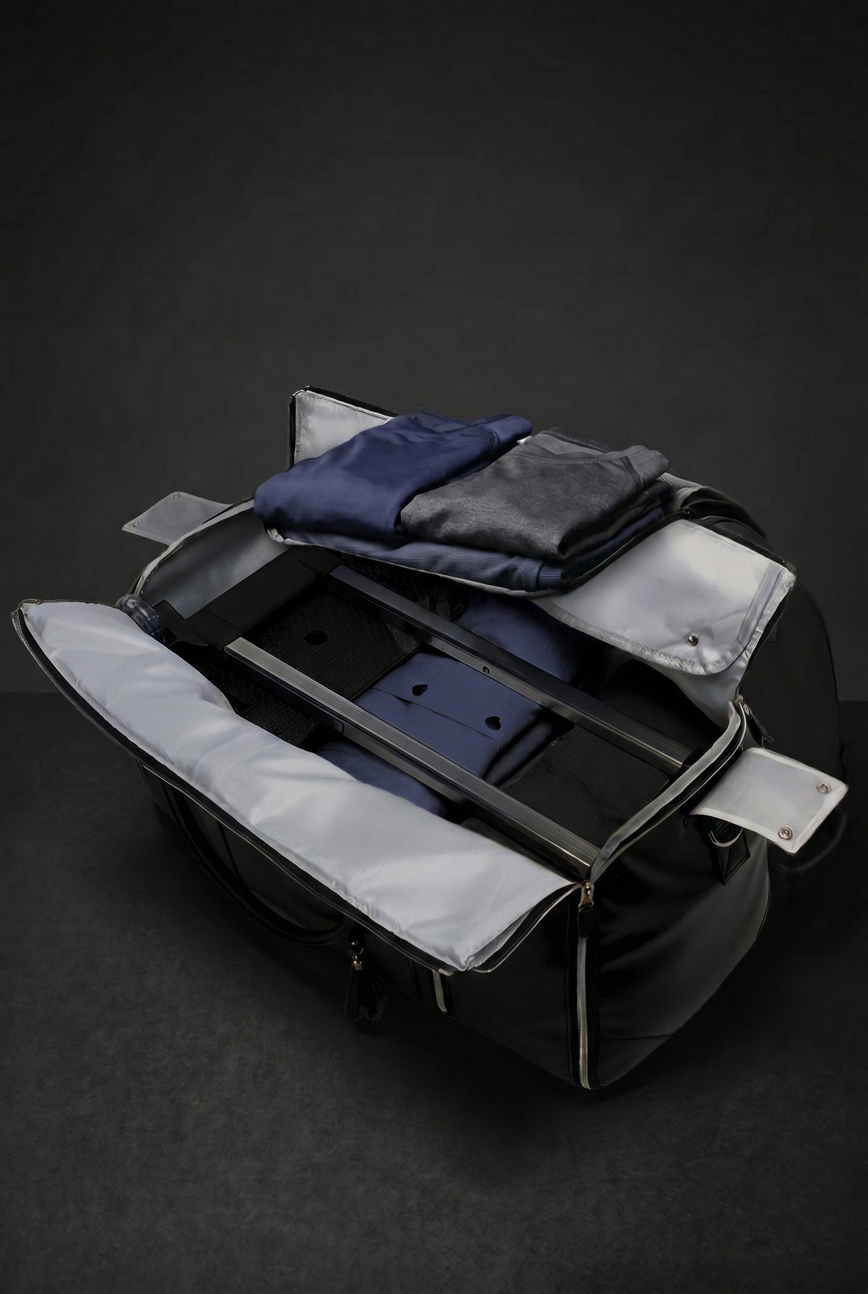 Bulma - High End Travel Bag