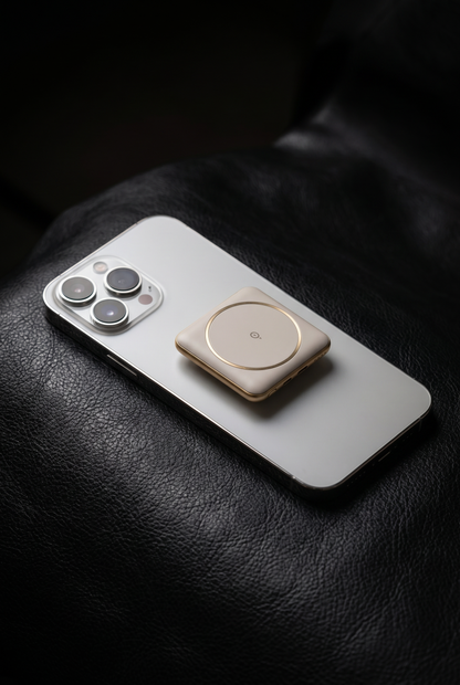 SparkTank - Magnetic Wireless Charging Mini Power Pack